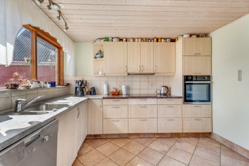 Property image number 8