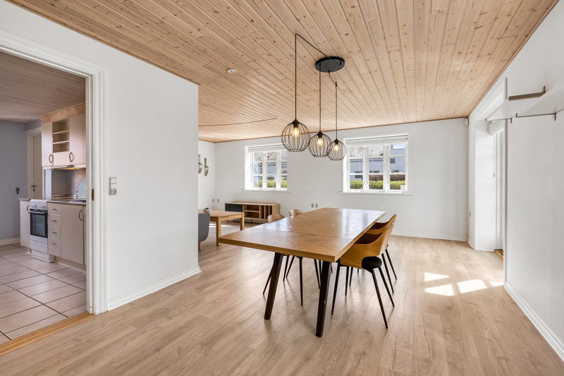 Property image number 6
