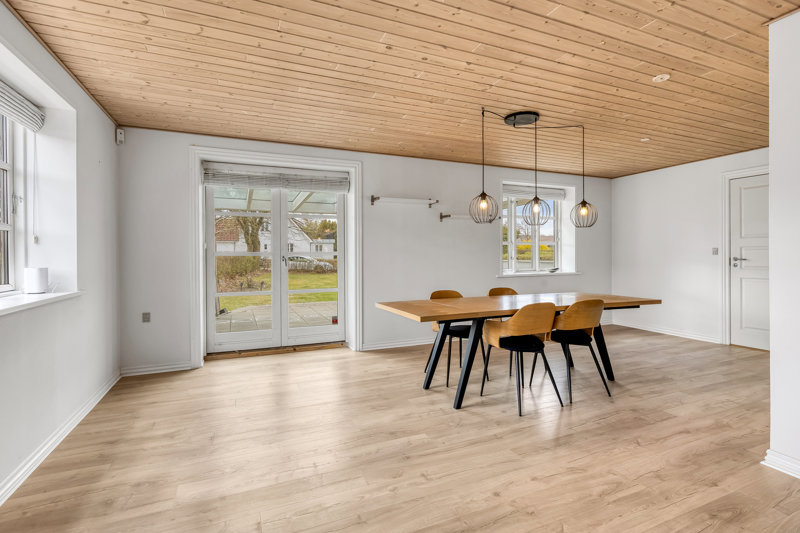 Property image number 8