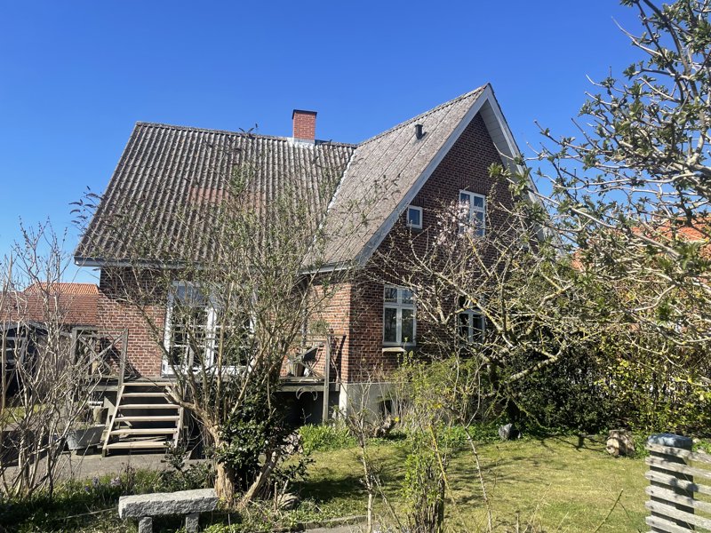 Property image number 2