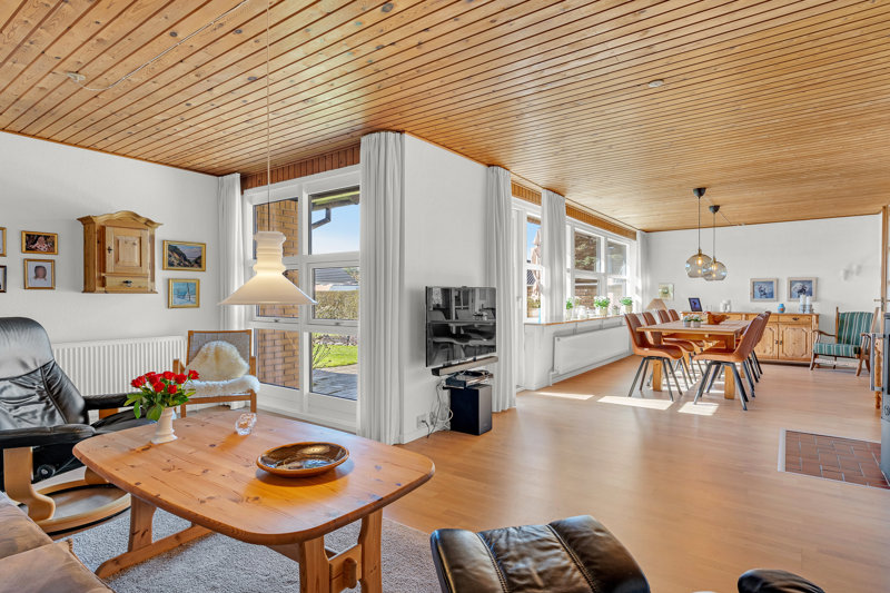 Property image number 3