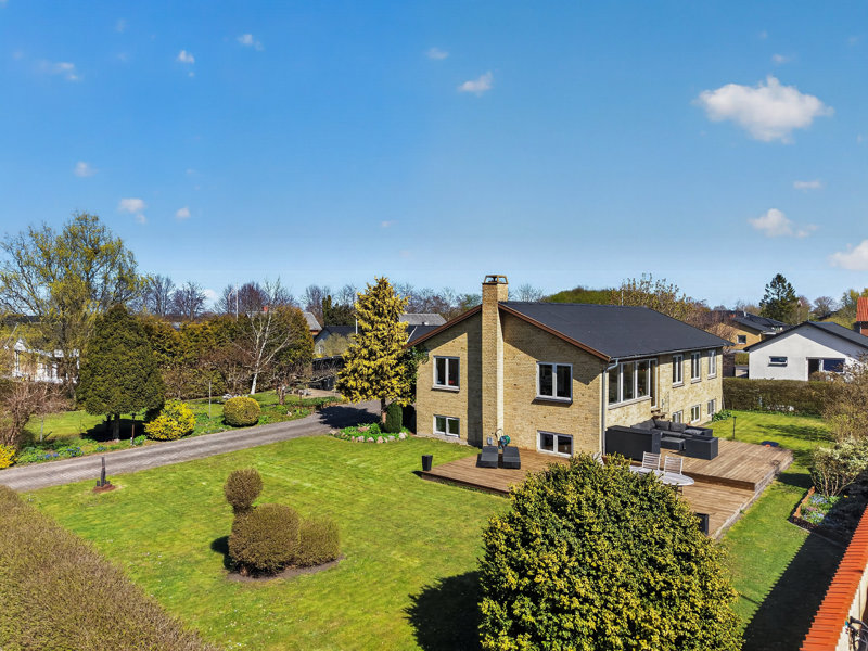 Property image number 2