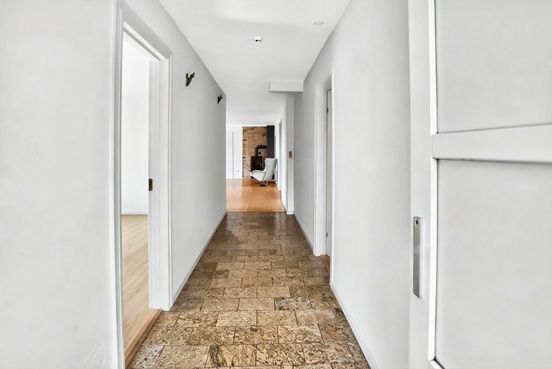 toggle-gallery-image