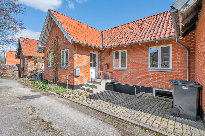 Property image number 1