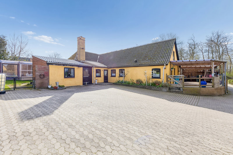 Property image number 2