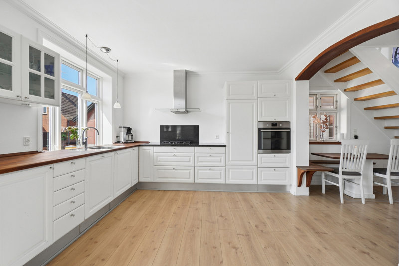 Property image number 3