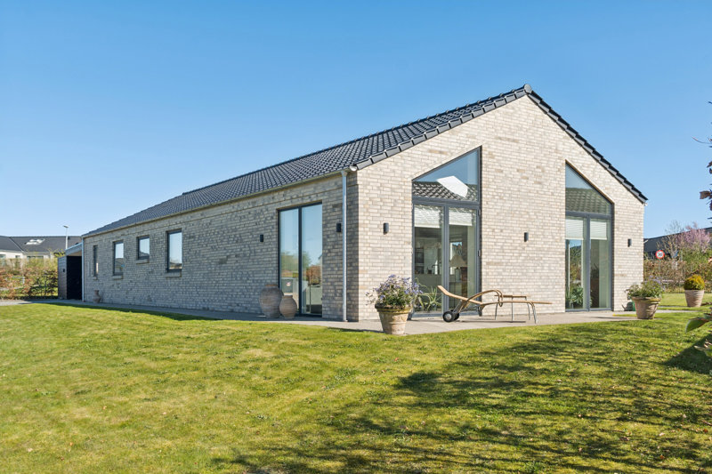 Property image number 2