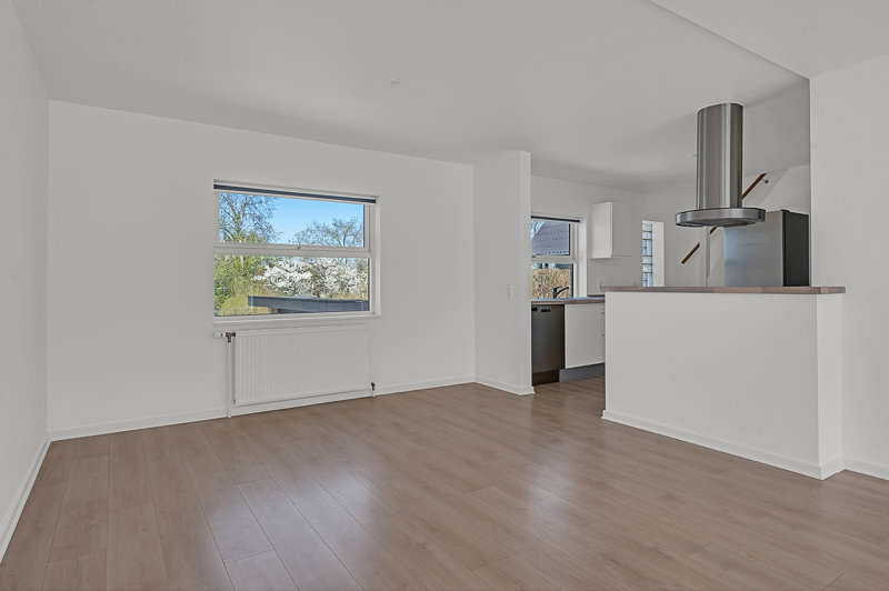 Property image number 8