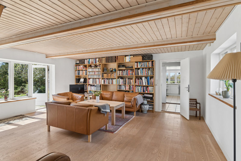 Property image number 8