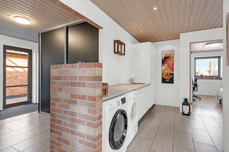 Property image number 2