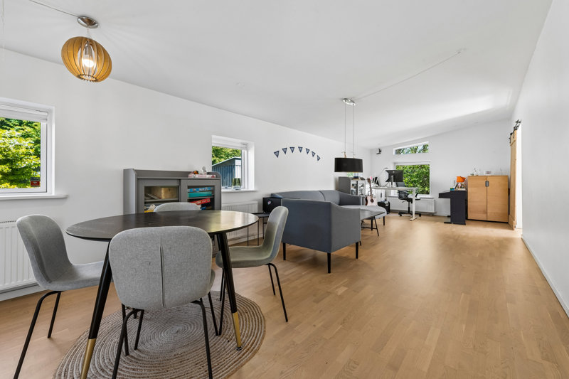 Property image number 8