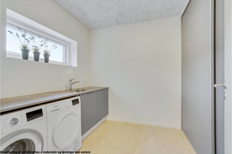 Property image number 10