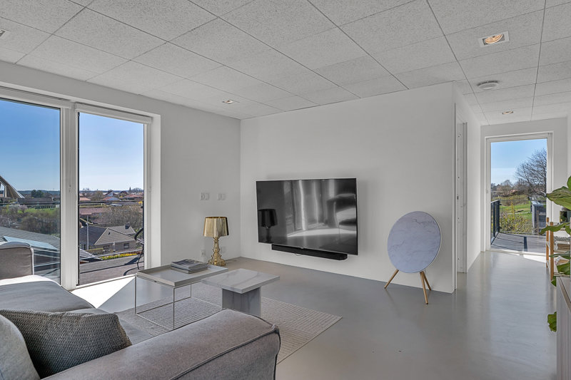 Property image number 3