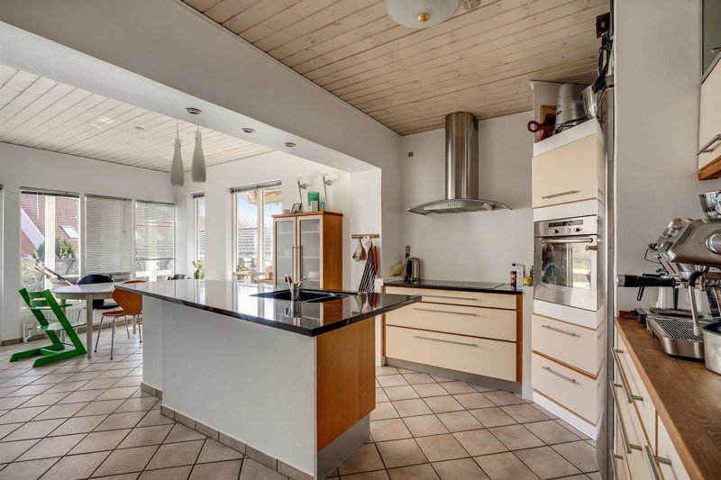 Property image number 3
