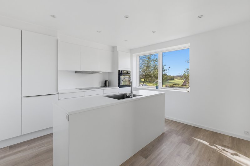 Property image number 8