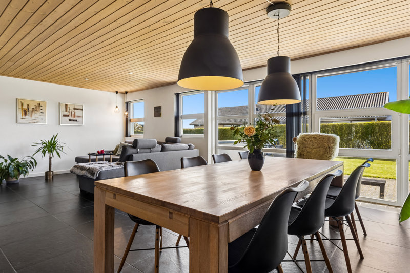 Property image number 8
