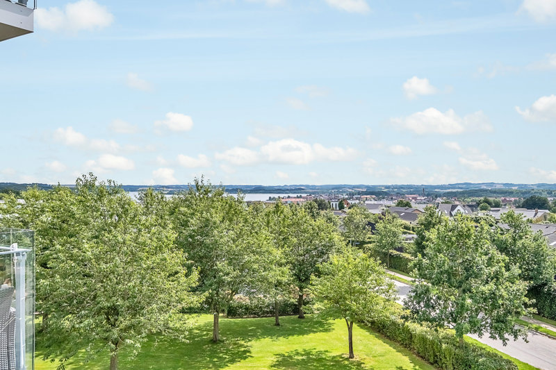 Property image number 2