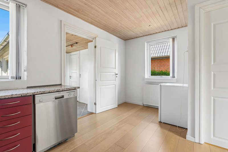 Property image number 8