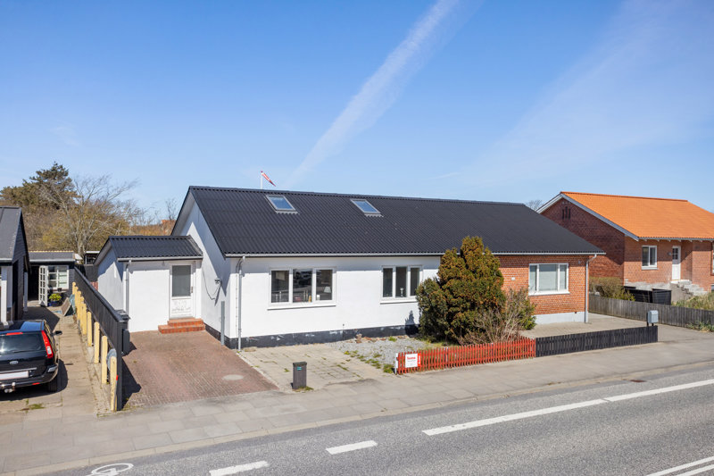 Property image number 2