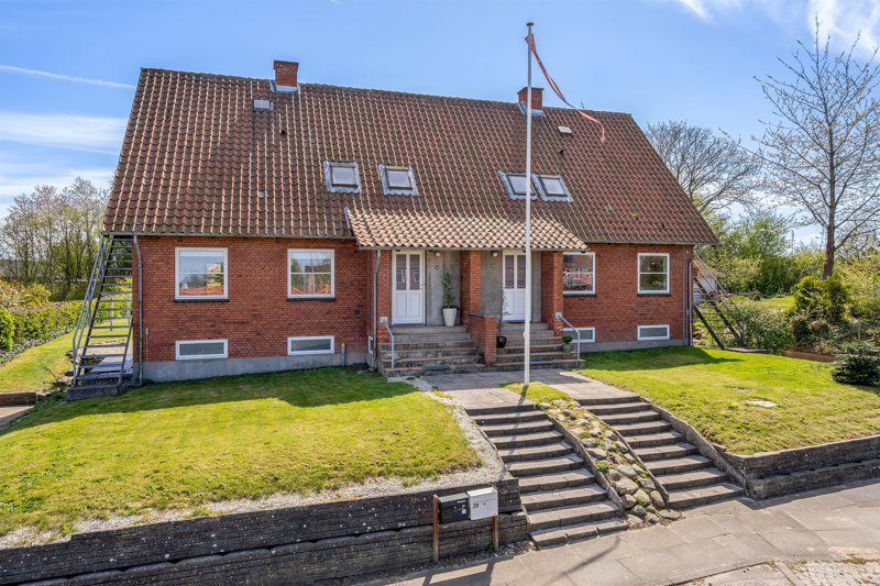 Property image number 1