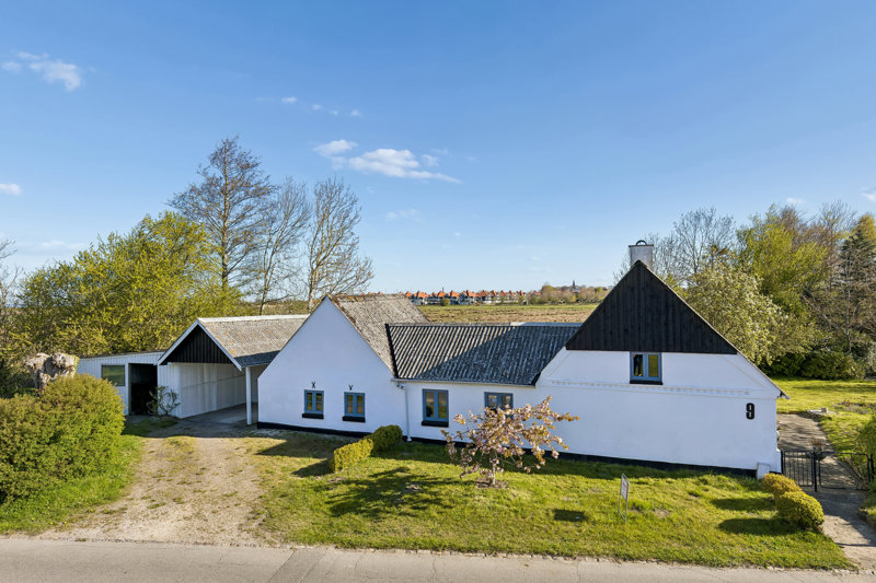 Property image number 2