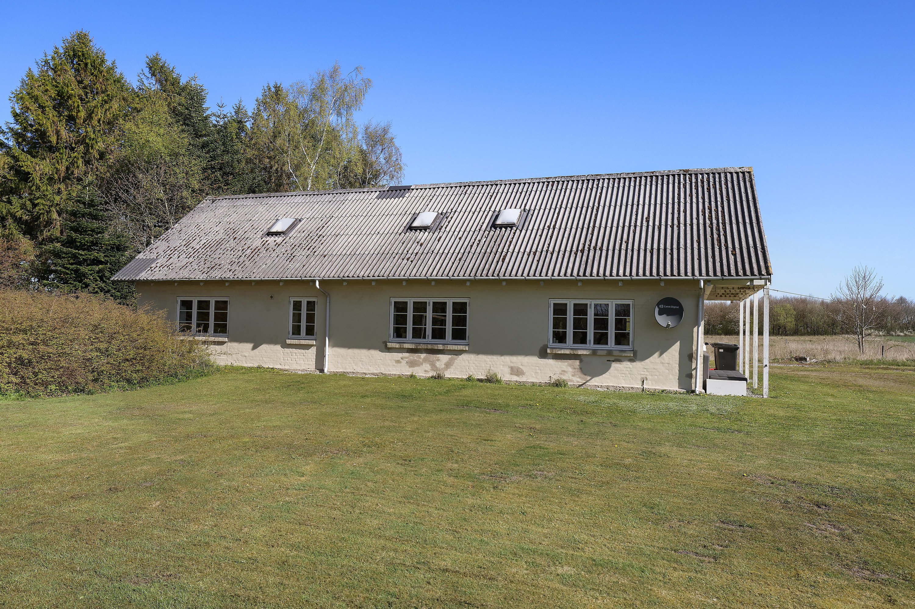 Landejendom på Hedevej 33 8882 Fårvang.
