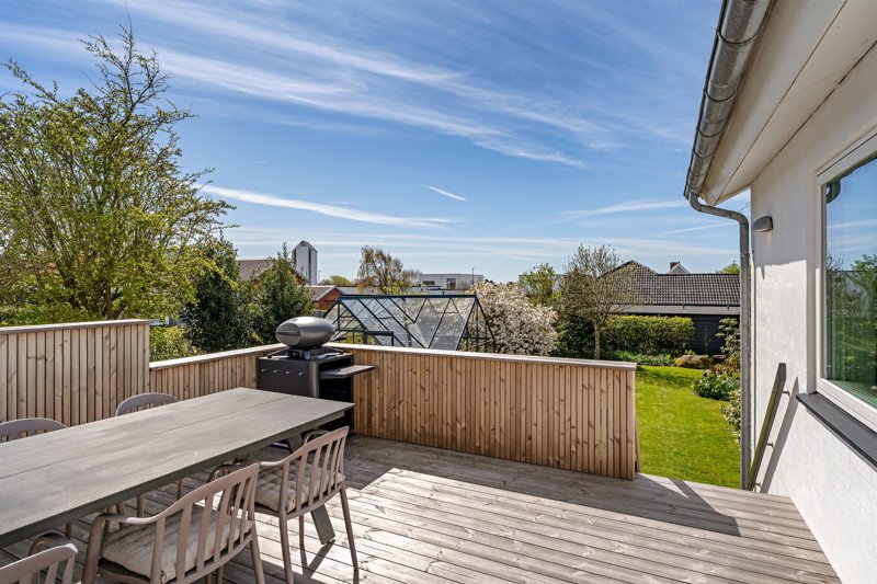 Property image number 8