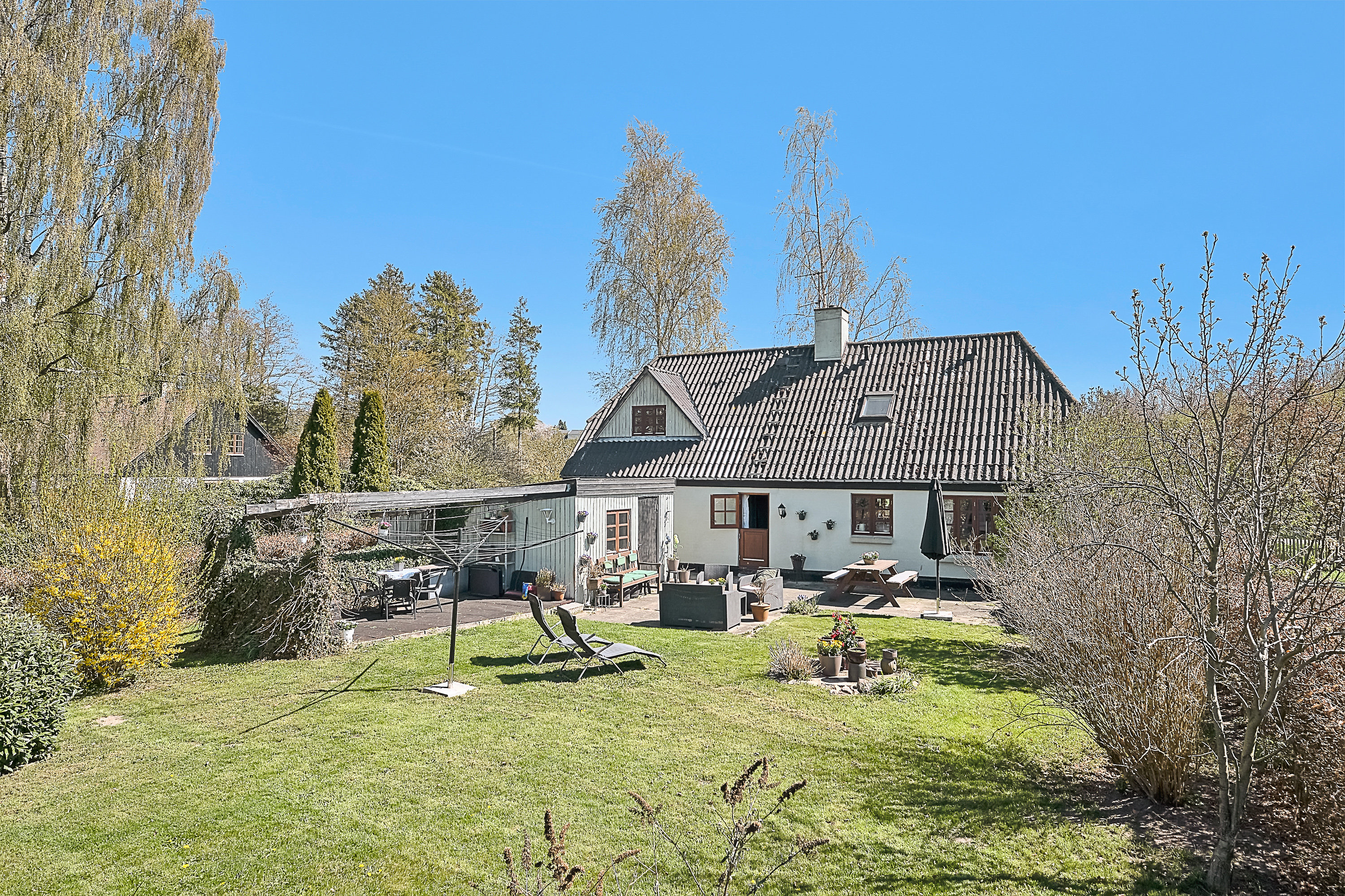 Villa på Drammelsbækvej 54 8300 Odder.