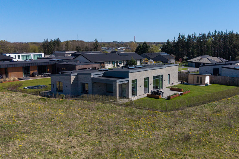 Property image number 2