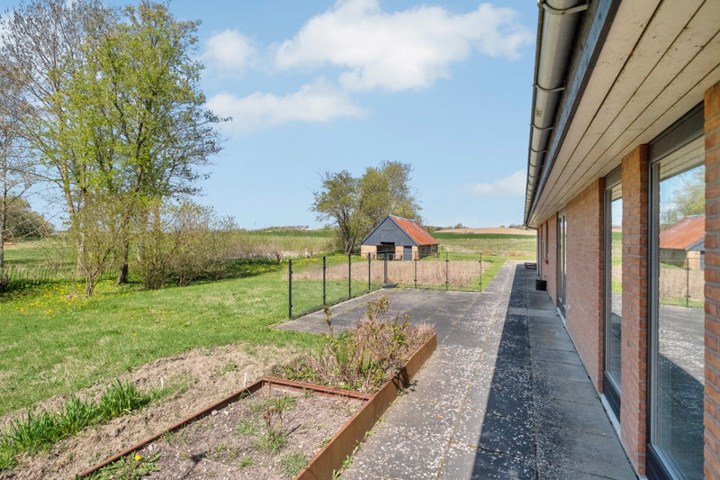 Property image number 2