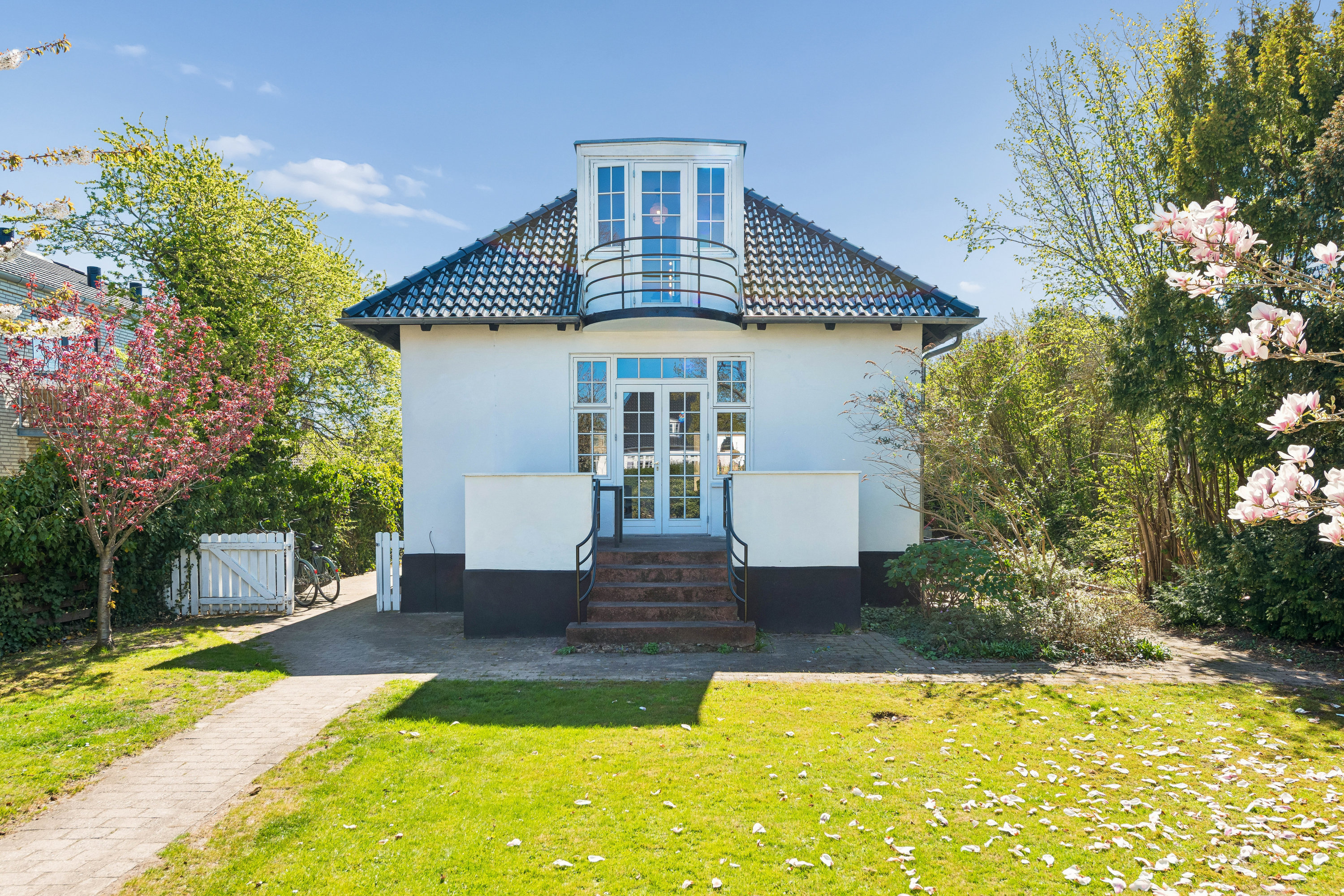 Shtëpi, 155 m², tokë 1088 m²