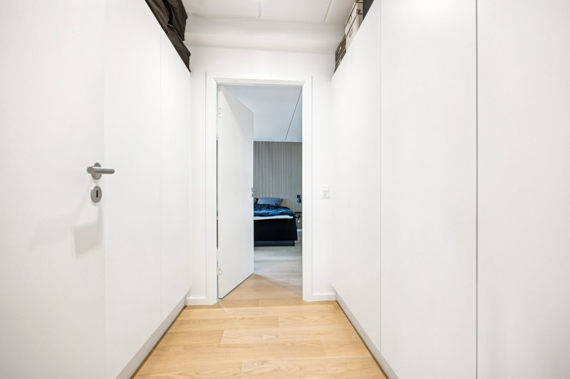 toggle-gallery-image