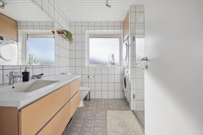 Property image number 6