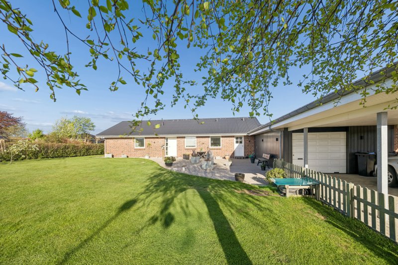 Property image number 2