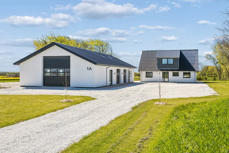 Property image number 1