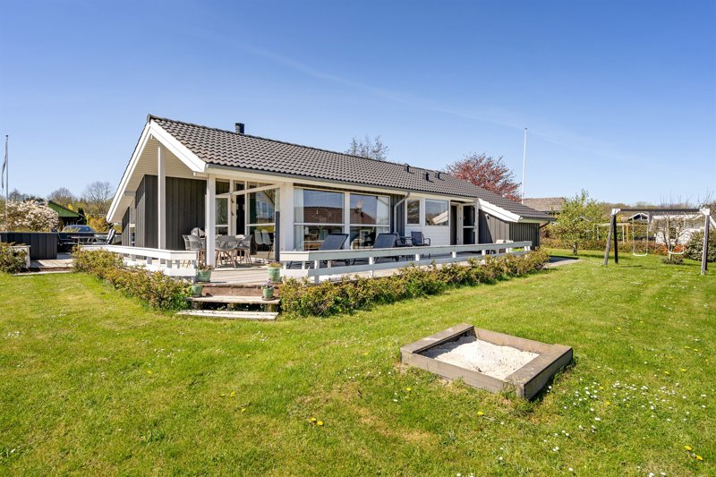 Property image number 2