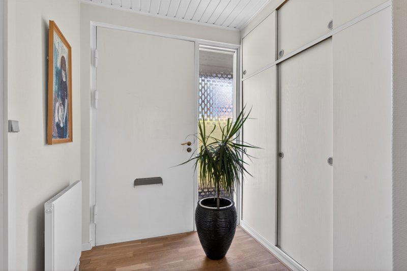 toggle-gallery-image