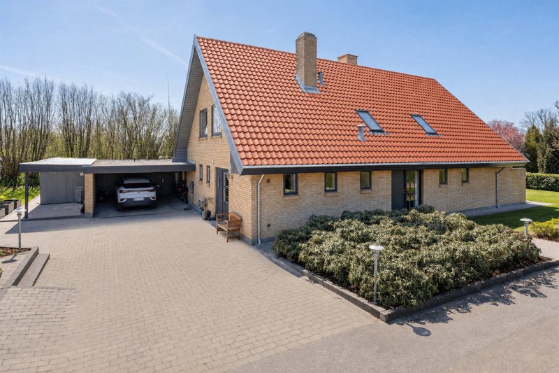 Property image number 1