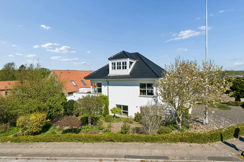 Property image number 2