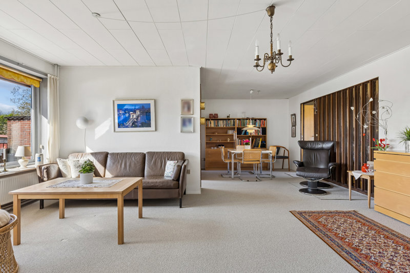 Property image number 2
