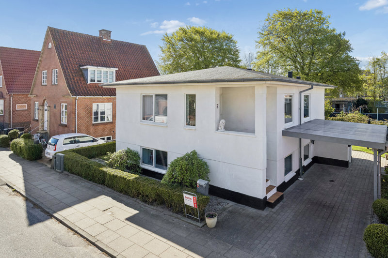 Property image number 1