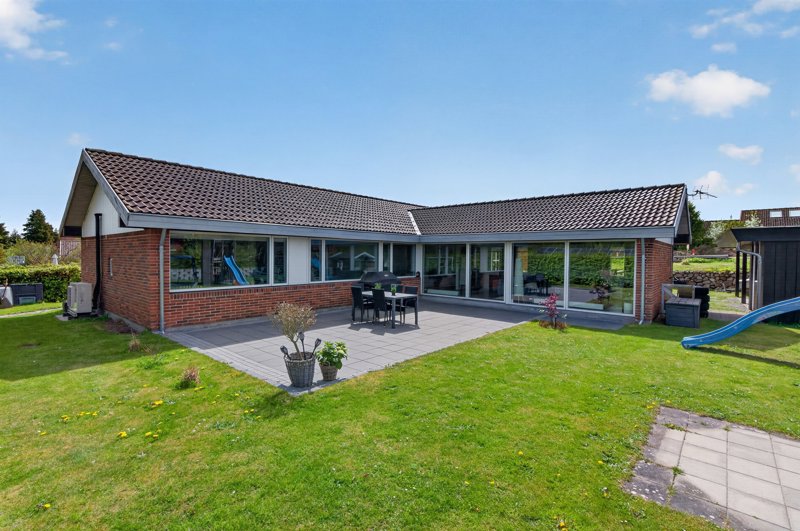 Property image number 2