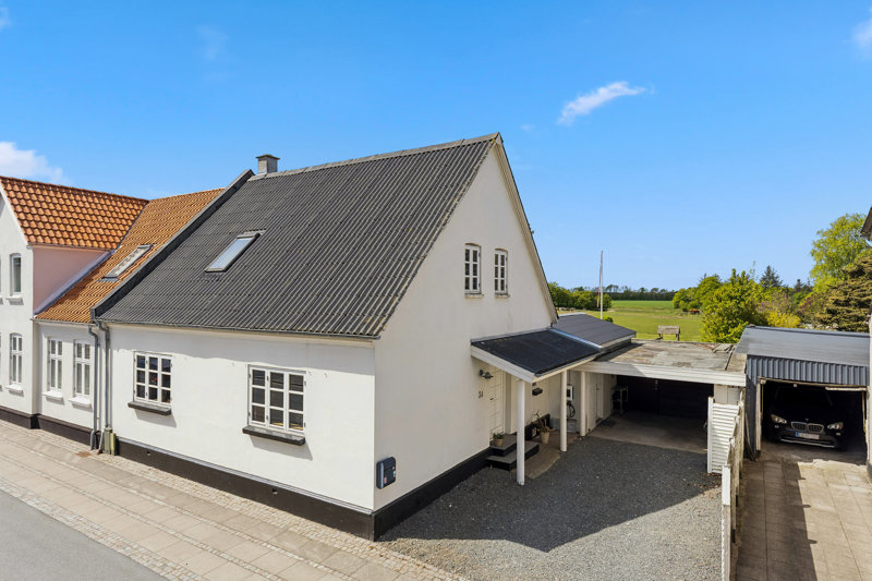 Property image number 1