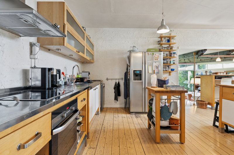Property image number 8