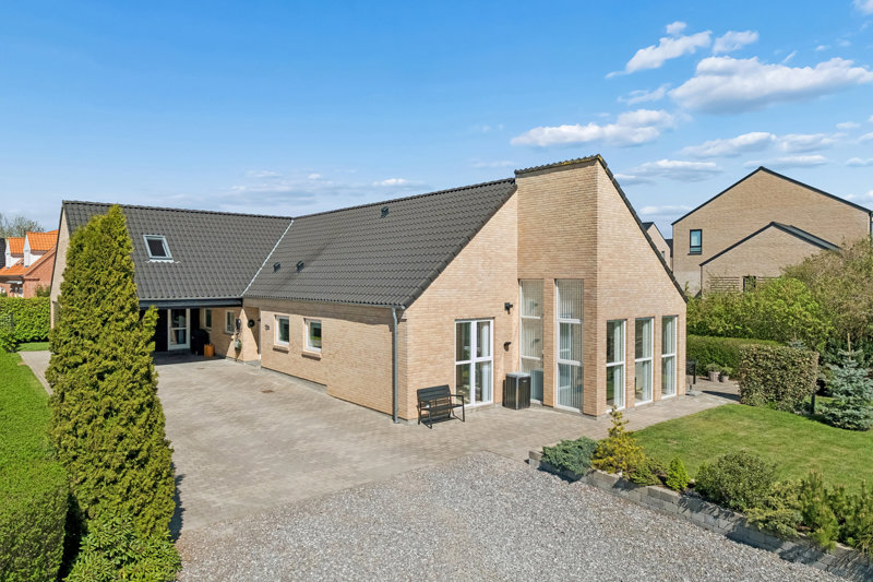 Property image number 1