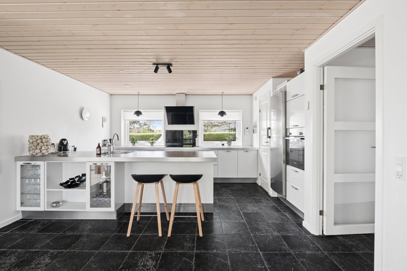 Property image number 8