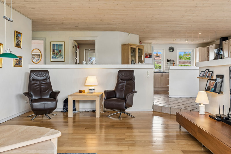 Property image number 8