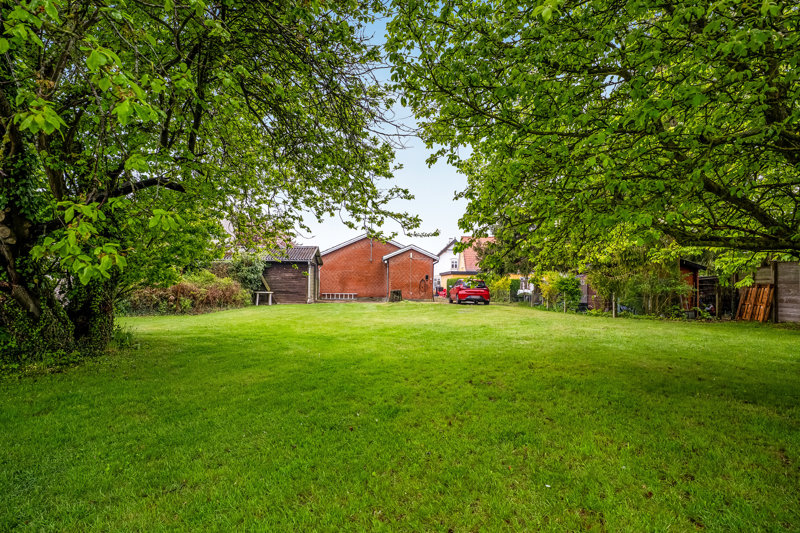 Property image number 2