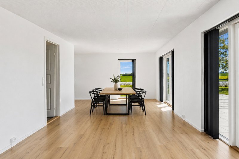 Property image number 5