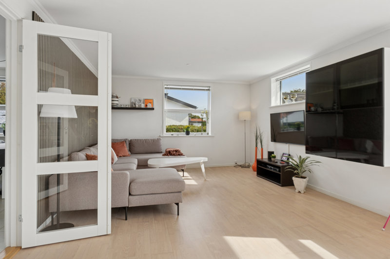 Property image number 8